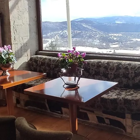 Leventis Art فندق