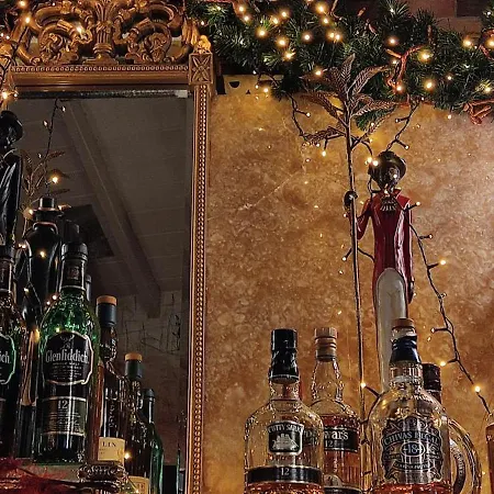 Leventis Art Szálloda 3*